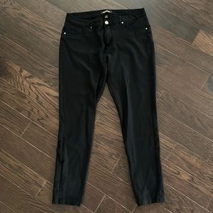 Iris Jeans Juniors Black Jeggings